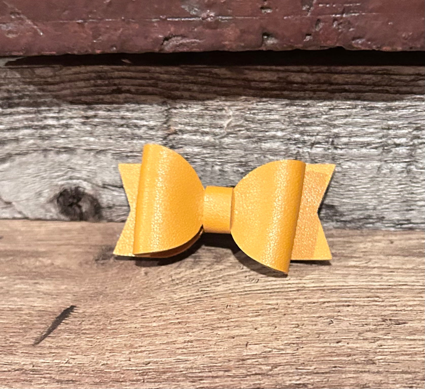 Small mustard Print Faux Leather Bow